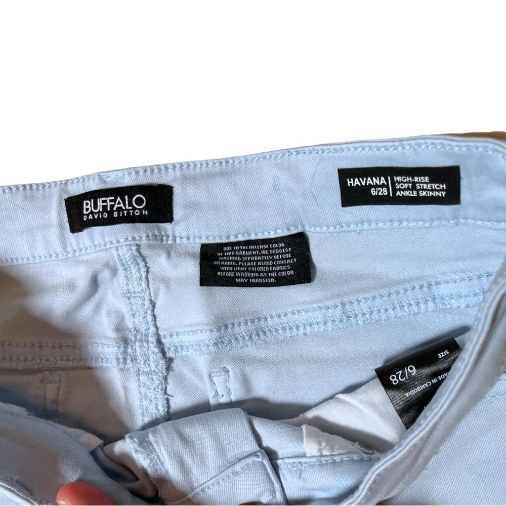 Y2K Buffalo David Bitton High-Rise Blue Sky Ankle Jeans Size 6/28 Girl Next Door - Image 3