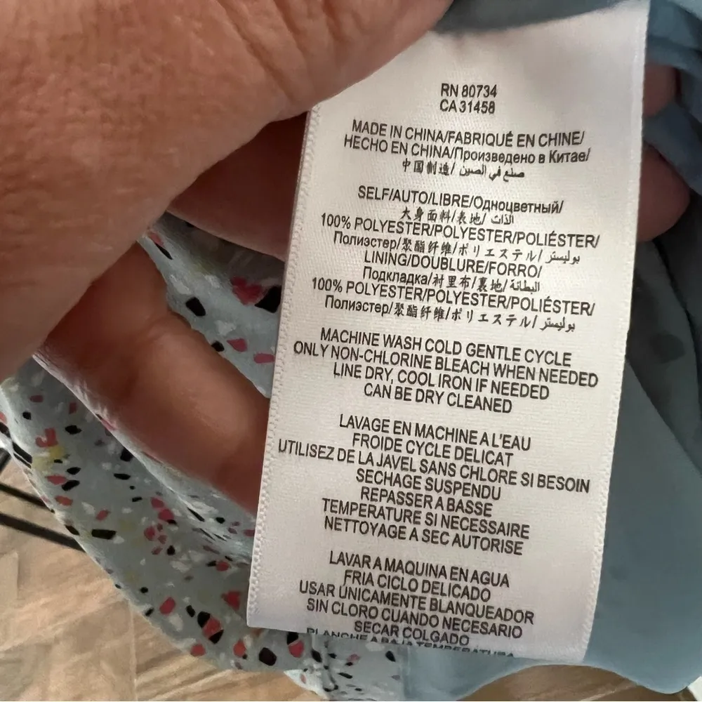 BCBG Grey/Blue Confetti Splashed Cross Front Mini Size Medium - Image 9