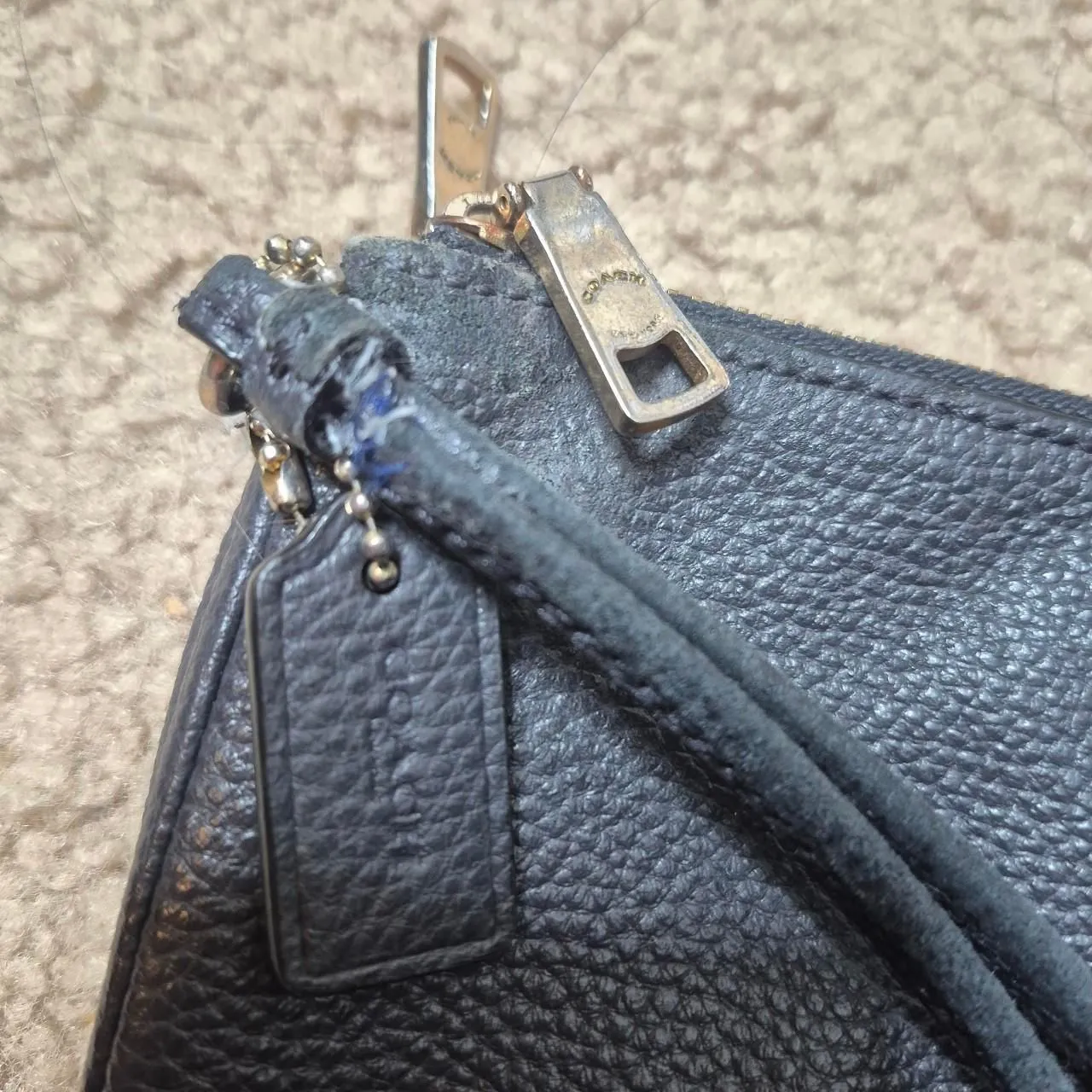 Coach Black Pebbled Leather Wristlet Double Zip Closure - Image 5