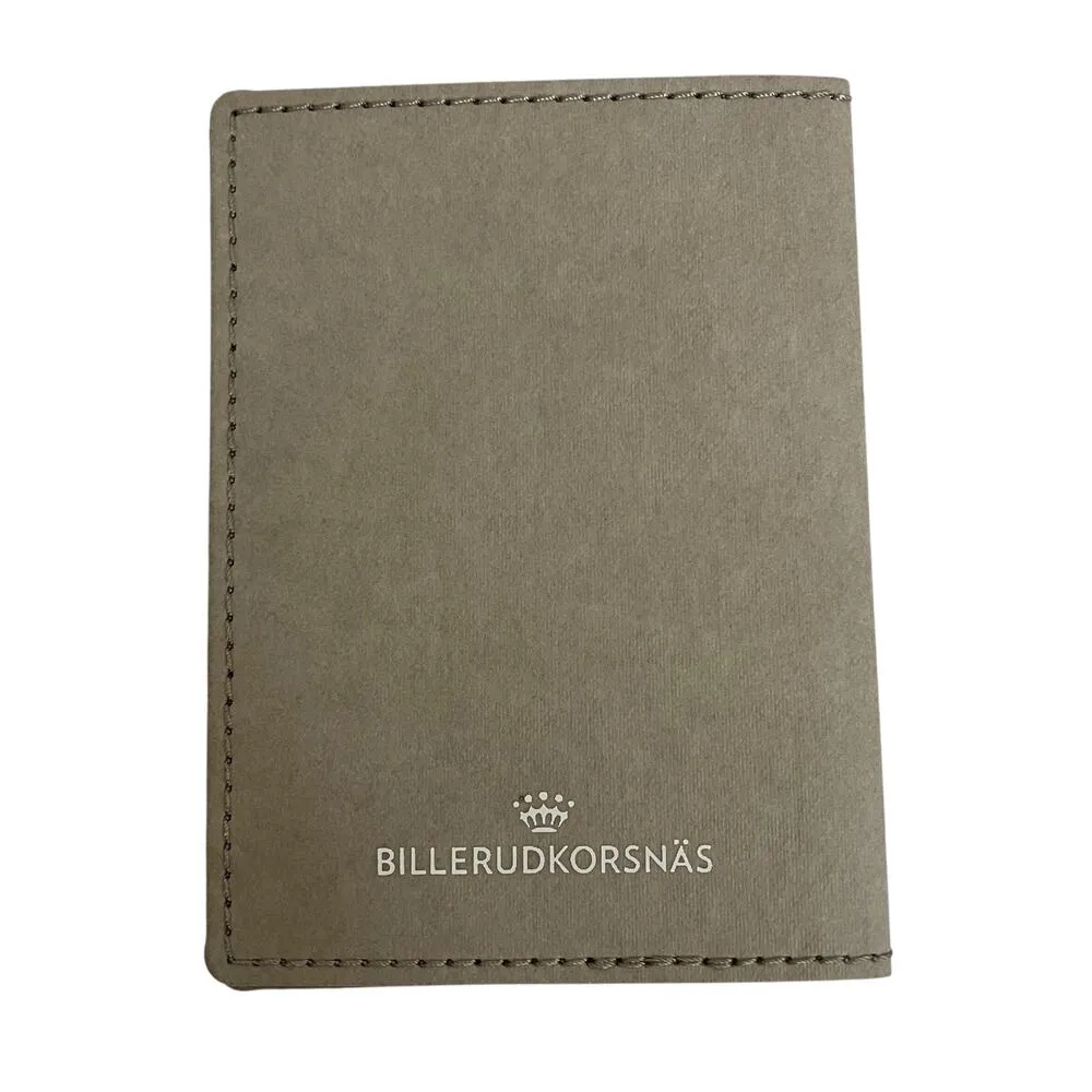 Billerudkorsnäs Gray Passport Holder - Image 3