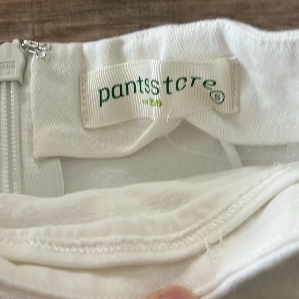 White Denim Wrap Bow Skort Size Small - Image 2