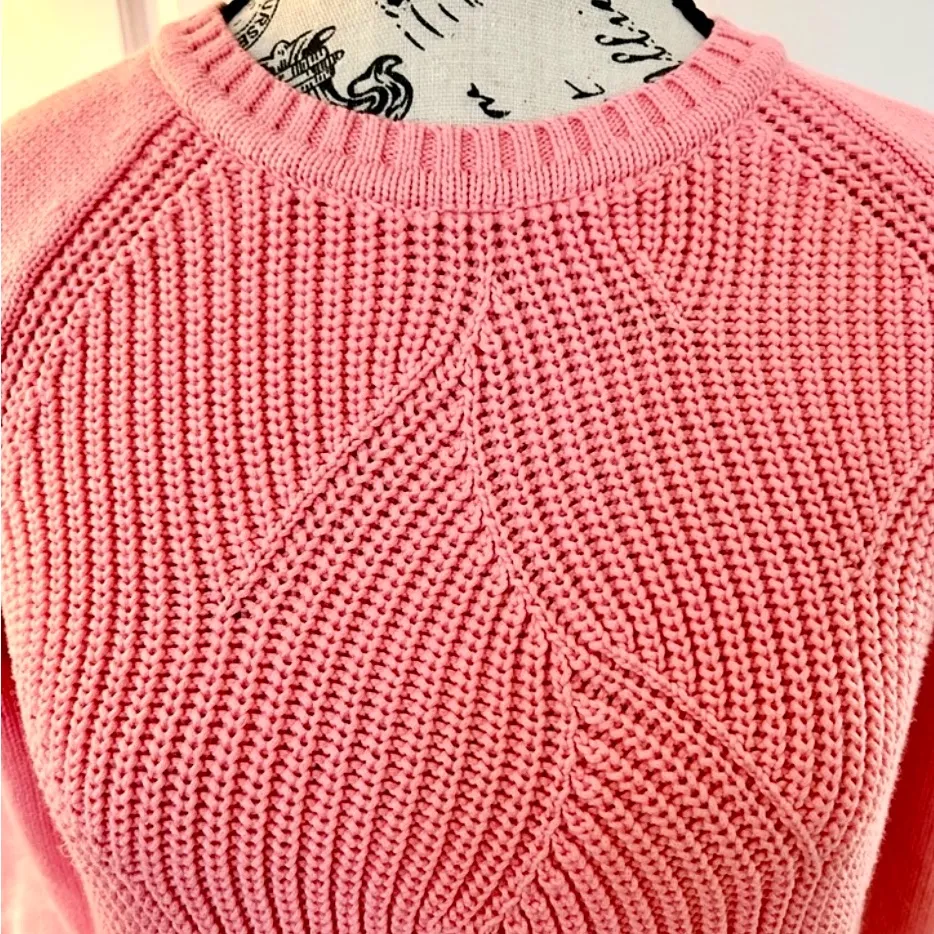 NWT Talbots Textured Swirl Knit Pointelle Scalloped Edge Sweater Size S/P💛 - Image 4