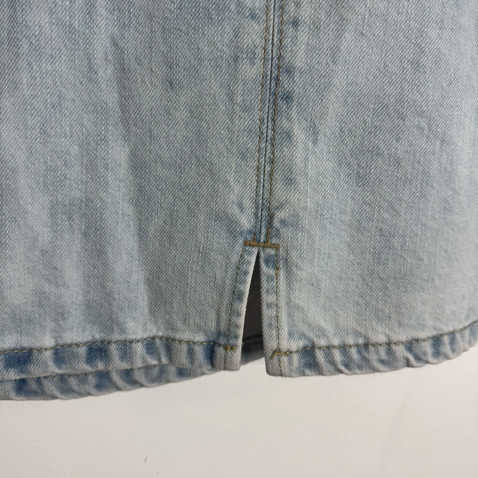 Y2K Denim Mini Skirt Juniors 14 Blue Light Wash Minimal Preppy Casual Bratz - Image 4