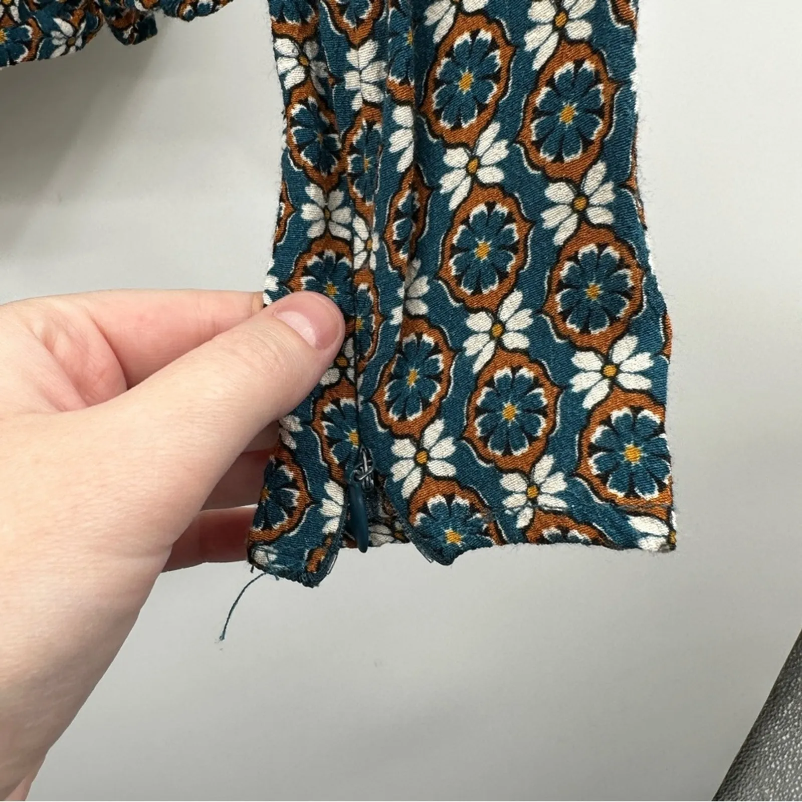 Zara Blue, White & Orange Floral‎ Print Long Sleeve Top Size M - Image 6