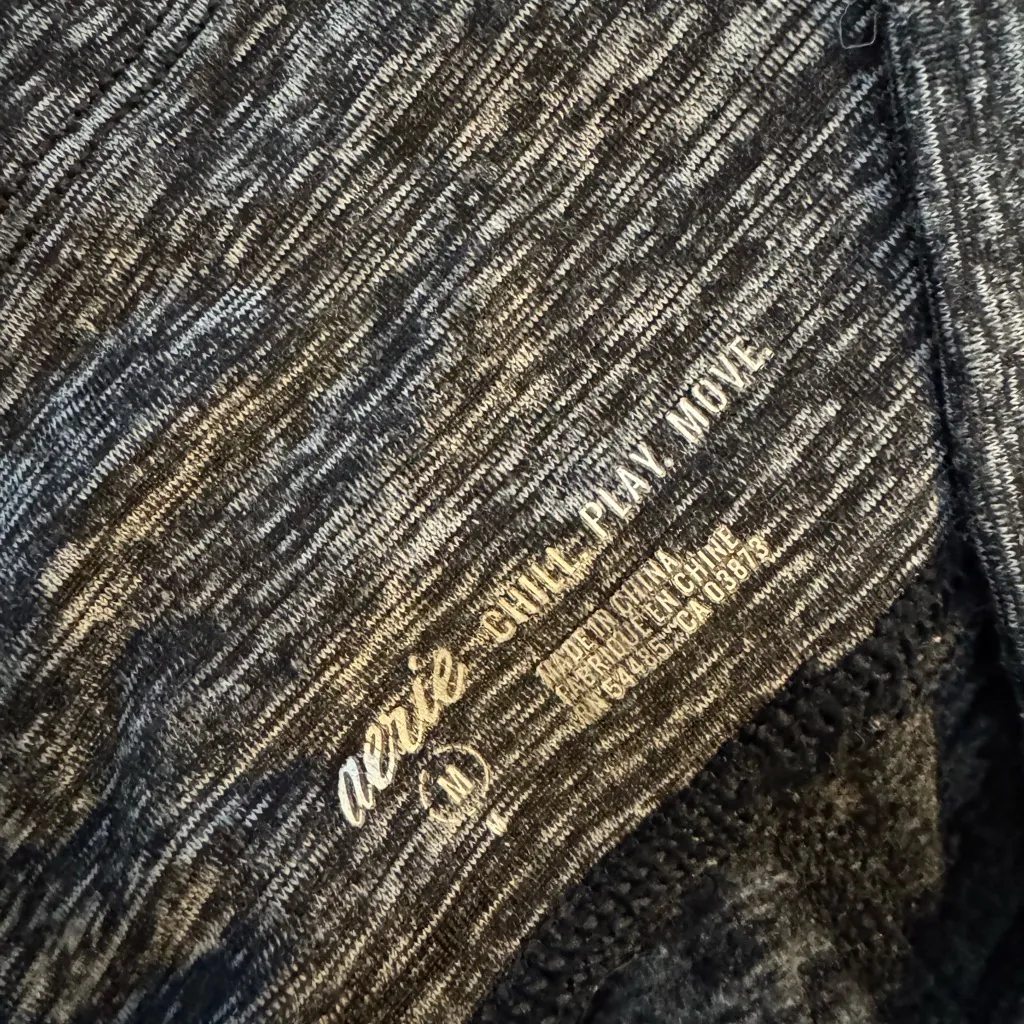 Aerie Offline The Hugger High Waist Ombré Legging- Medium - Image 5