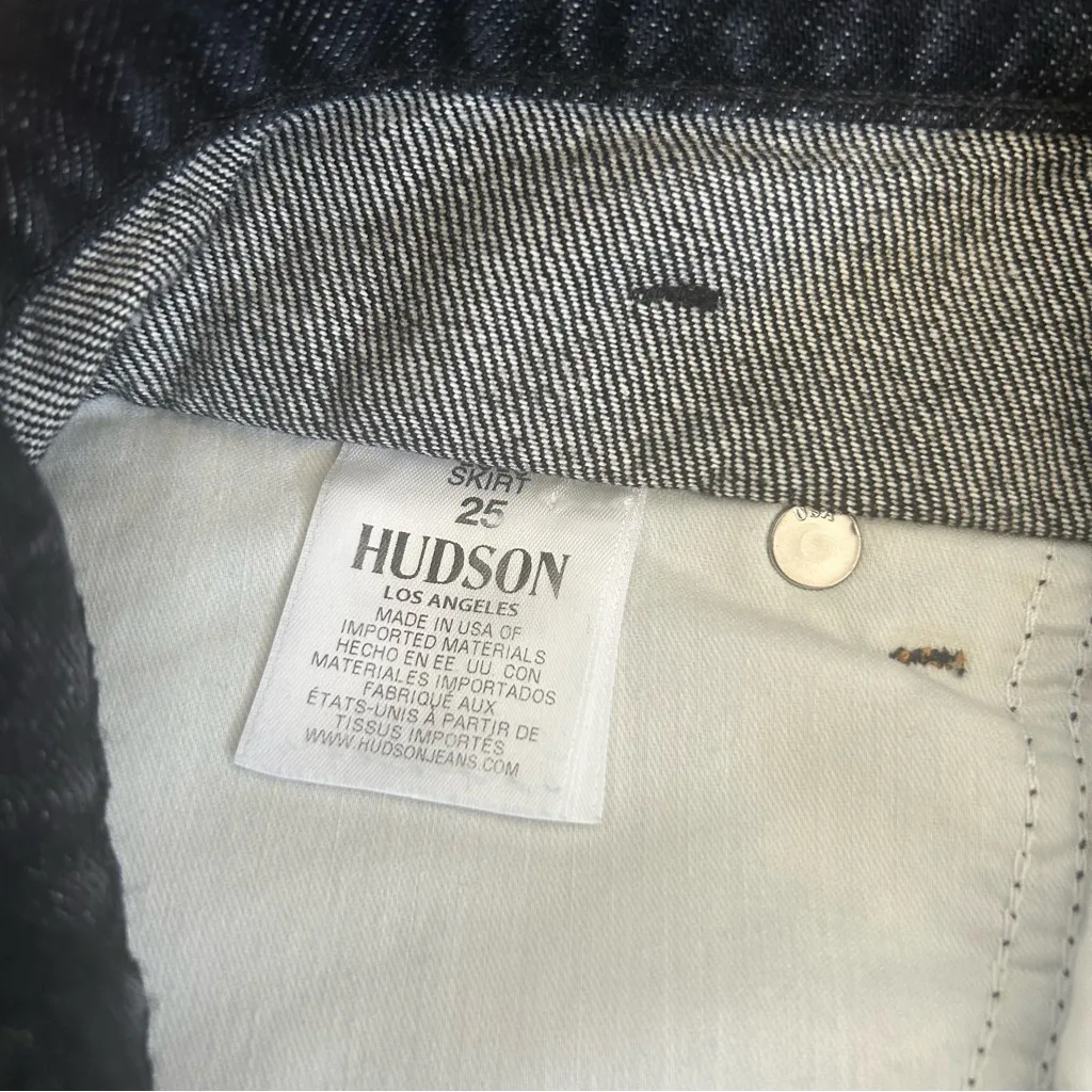 Hudson Jeans “Lulu” Denim with Black Trim Raw Hem Mini Skirt Size 25 - Image 7