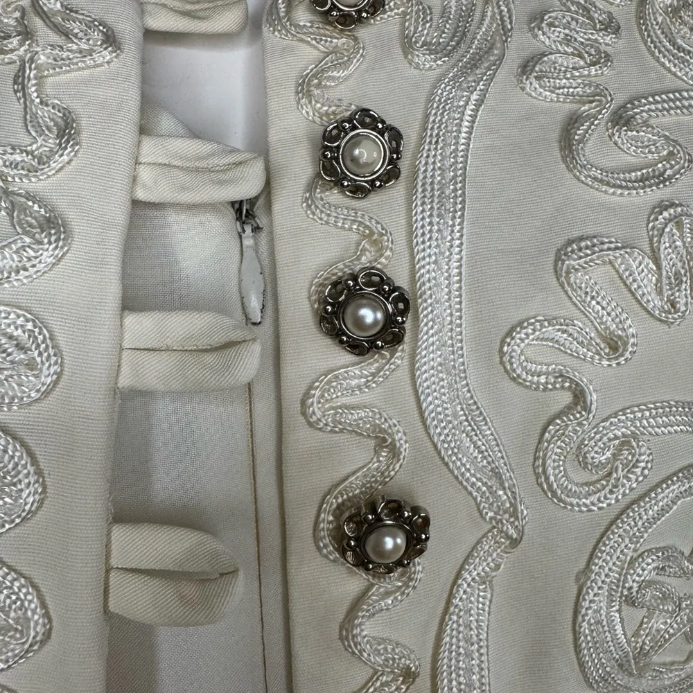 Joseph Ribkoff   Vintage Elegant Cream Jumpsuit.   #56 - Image 10