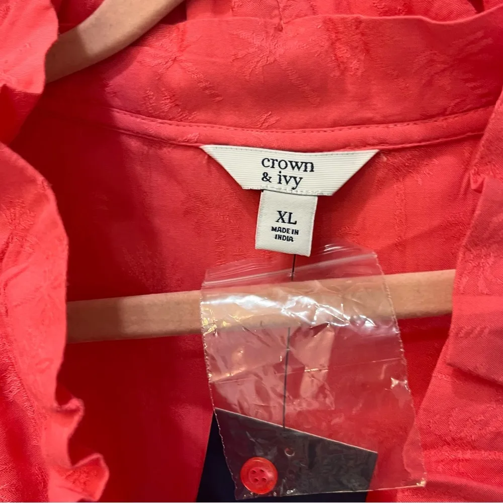 NWT Crown and Ivy ruffle neck coral palm tree blouse size XL - Image 3