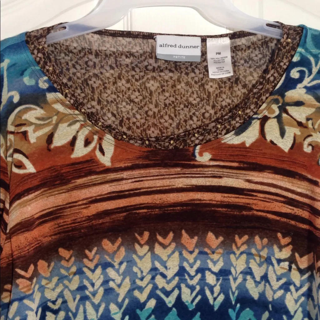 FINAL MARKDOWN Ladies' Alfred Dunner Petite Layered Top mp - Image 2