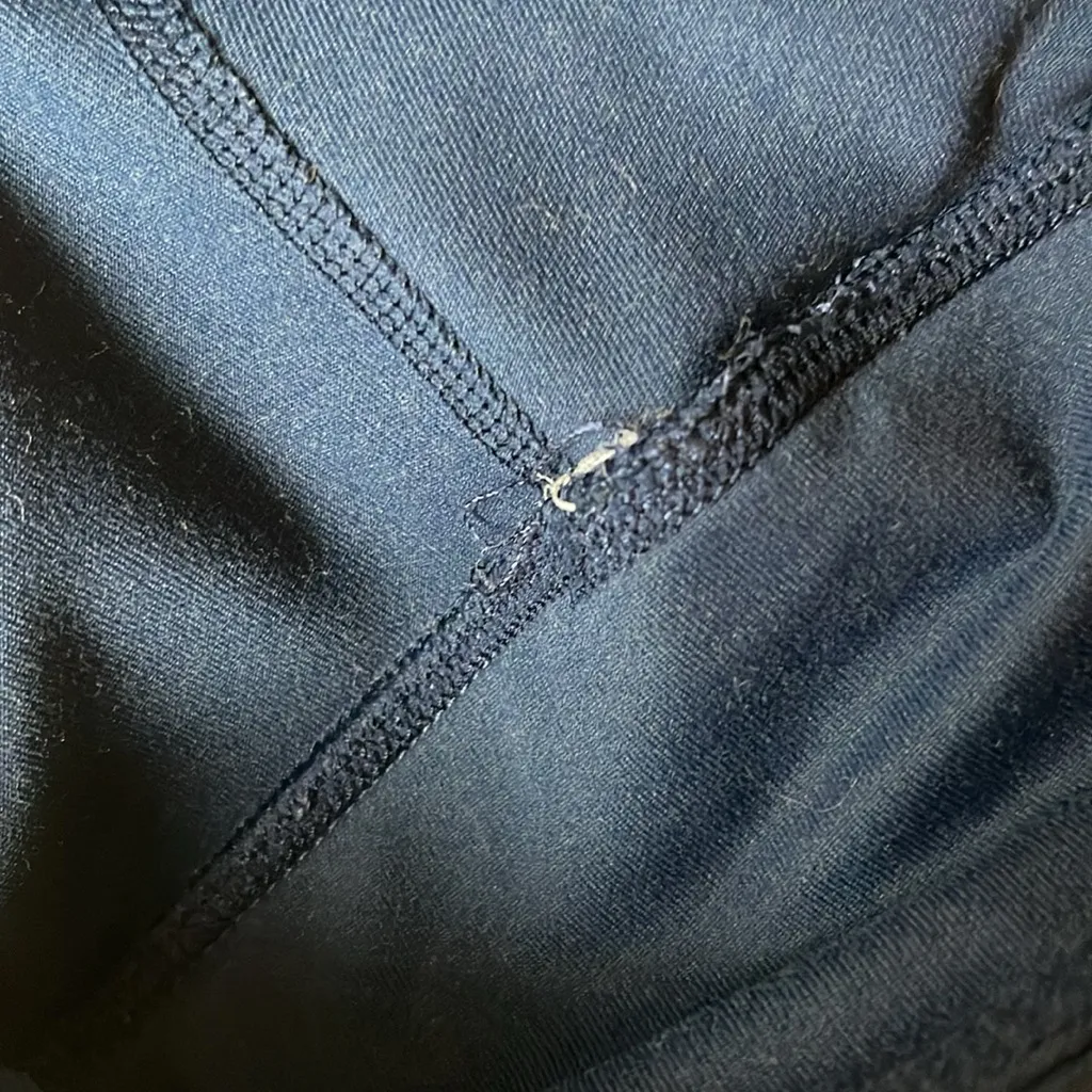 Fabletics navy blue yoga pants size xs #54 - Image 4