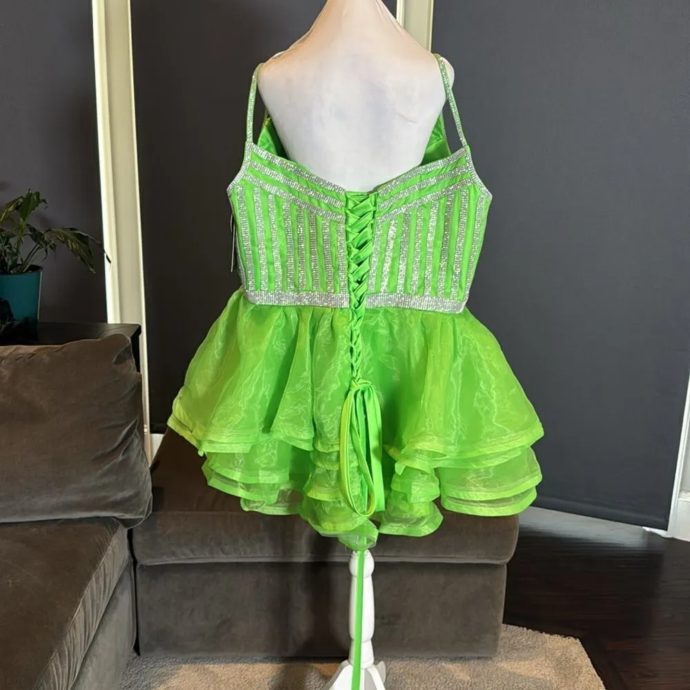 Women’s Green Short Sparkly Homecoming Party Dress Silver Accents Size 22W NEW - Image 3