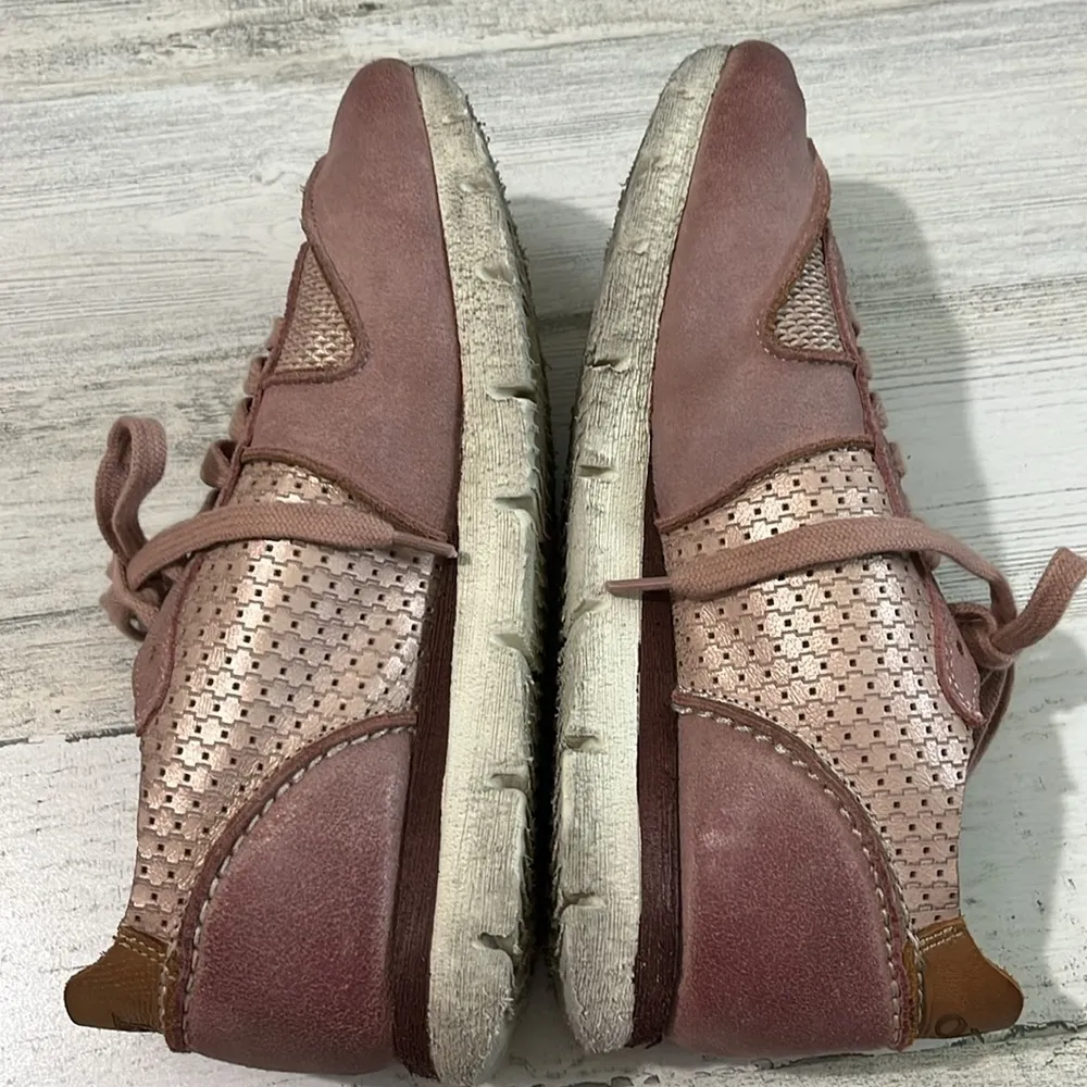 OTBT Snowbird Sneakers Size 6.5 - Image 7