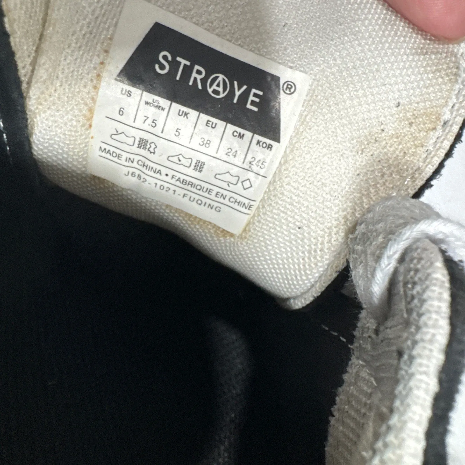 Straye Logan Flame Skate Shoe Black White Flames Men's Size 6 Women 7.5 Casual - Image 10