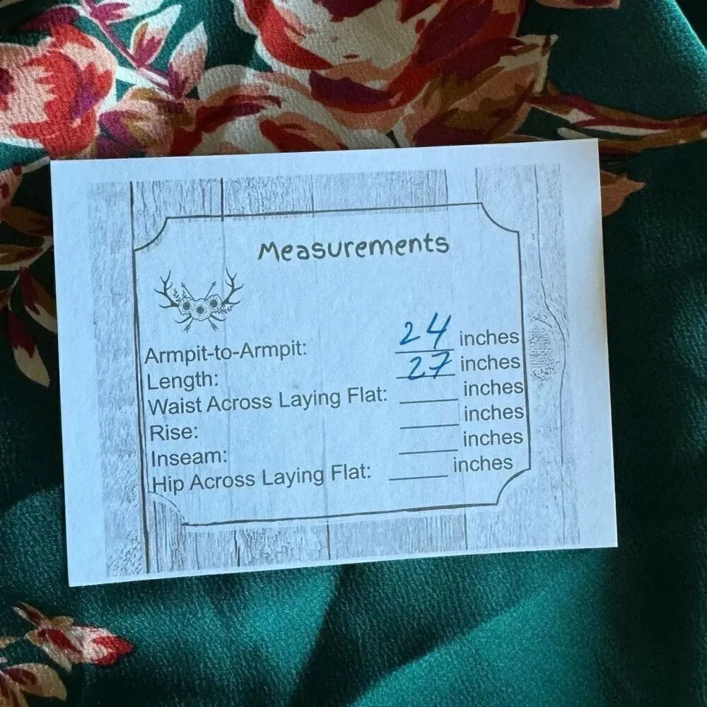 Umgee Satin Floral Print Bell Sleeve V-Neck Top in Emerald crisscross SZ L - Image 13