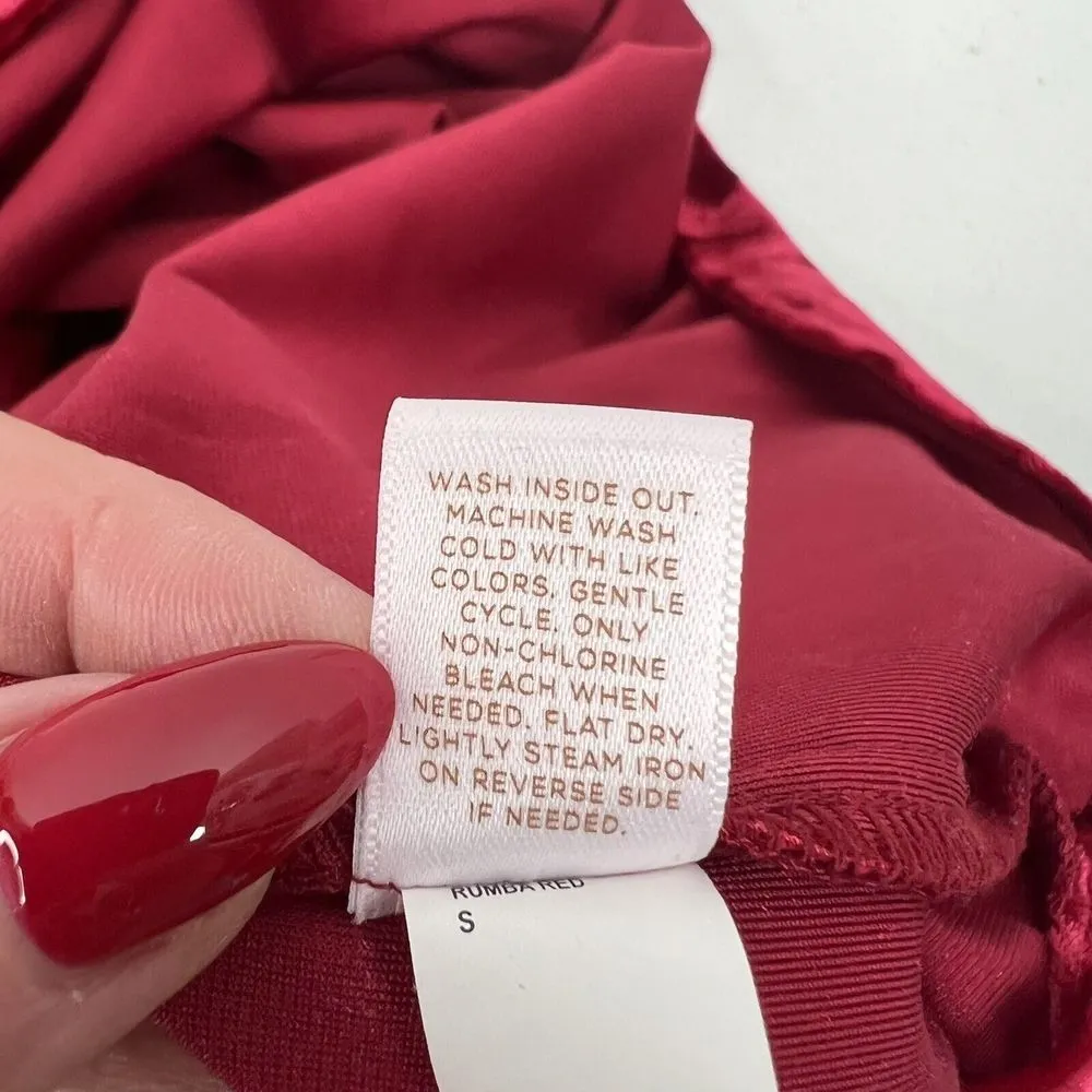 LC Lauren Conrad Size S Velvet Pleated Top Red Short Cap Sleeve Keyhole Back - Image 12