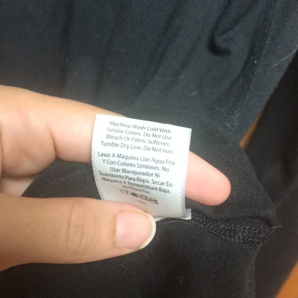 Athletic Works black longsleeve crewneck tee - Image 5