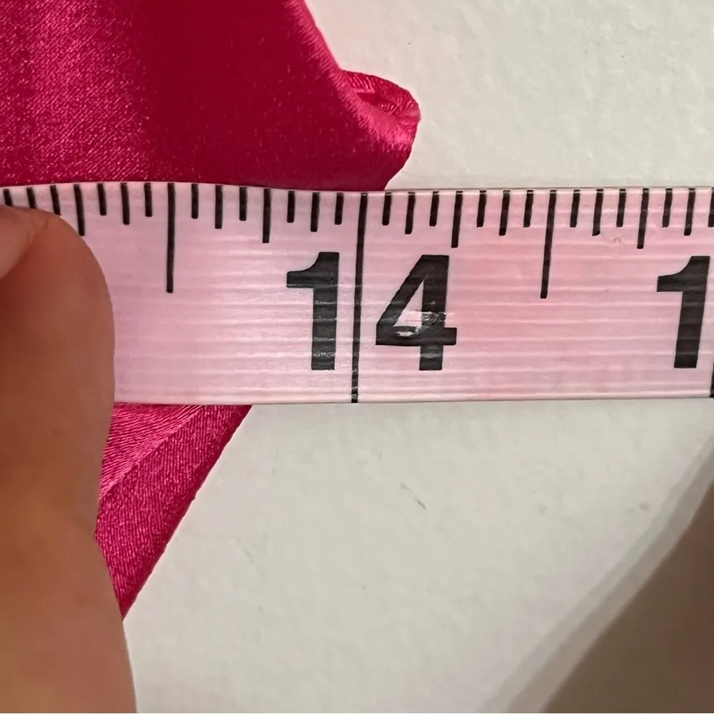 Women’s Paper Heart Fuchsia Pink Slip‎ Dress Size XS Adjustable Strap Side Slit - Image 4