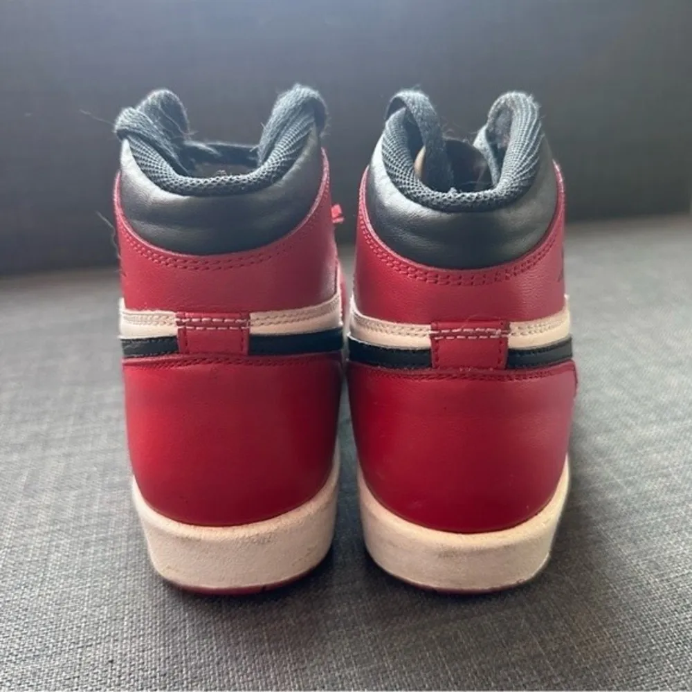 Jordan 1 retro Chicago sneakers red - Image 5