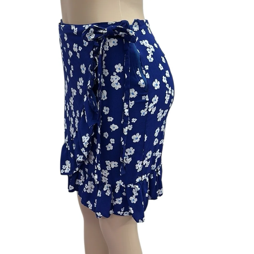 Mixit Rayon Wrap Zip and Tie Side Ruffled Hem Blue Floral Skirt Womens 4 - Image 5