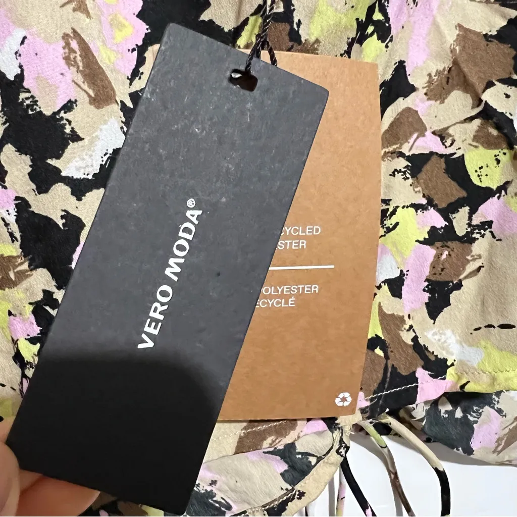 Vero Moda tank tops - Image 4