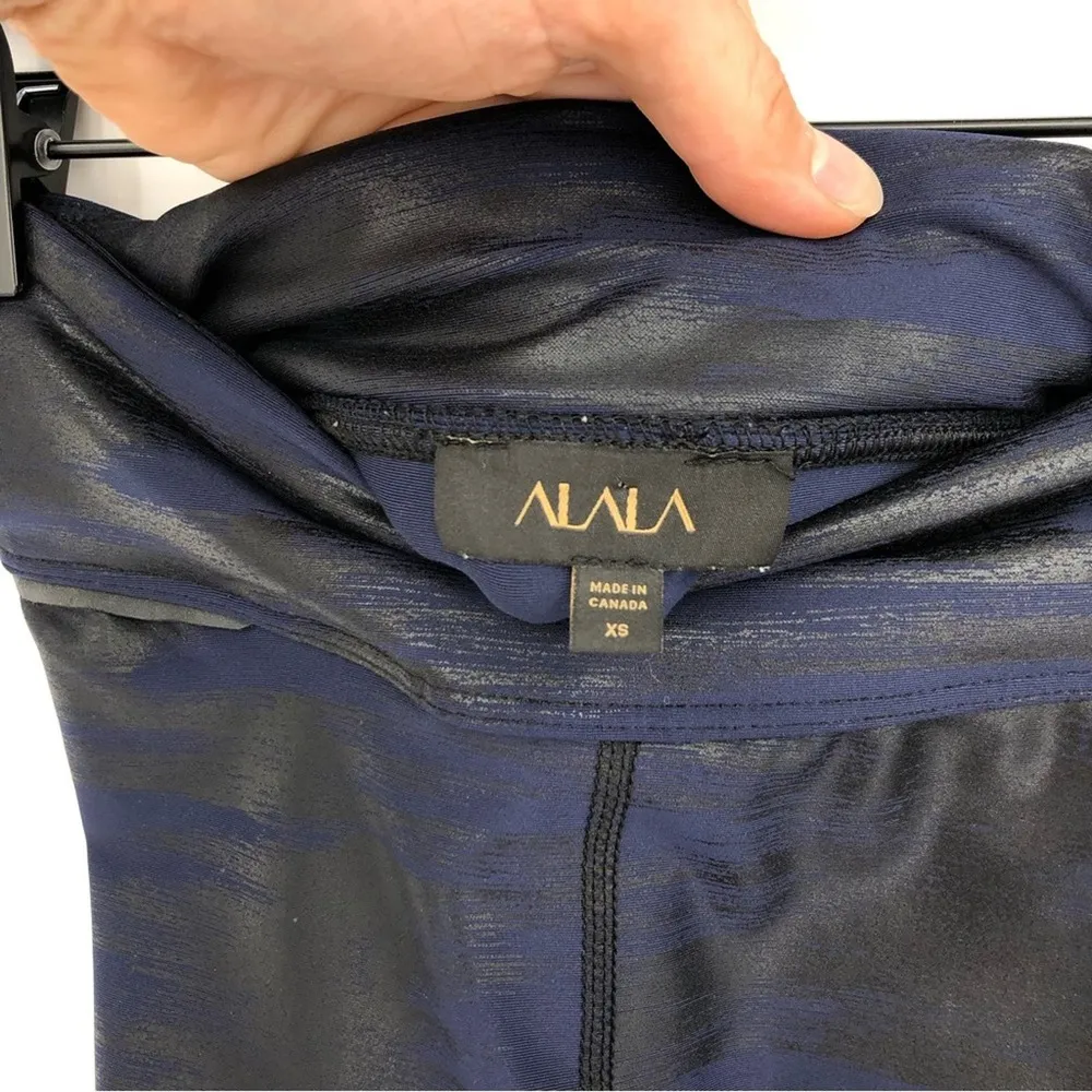 ALALA Compression 7/8 Captain Legging Navy Metallic Black Brushstroke XS - Image 5