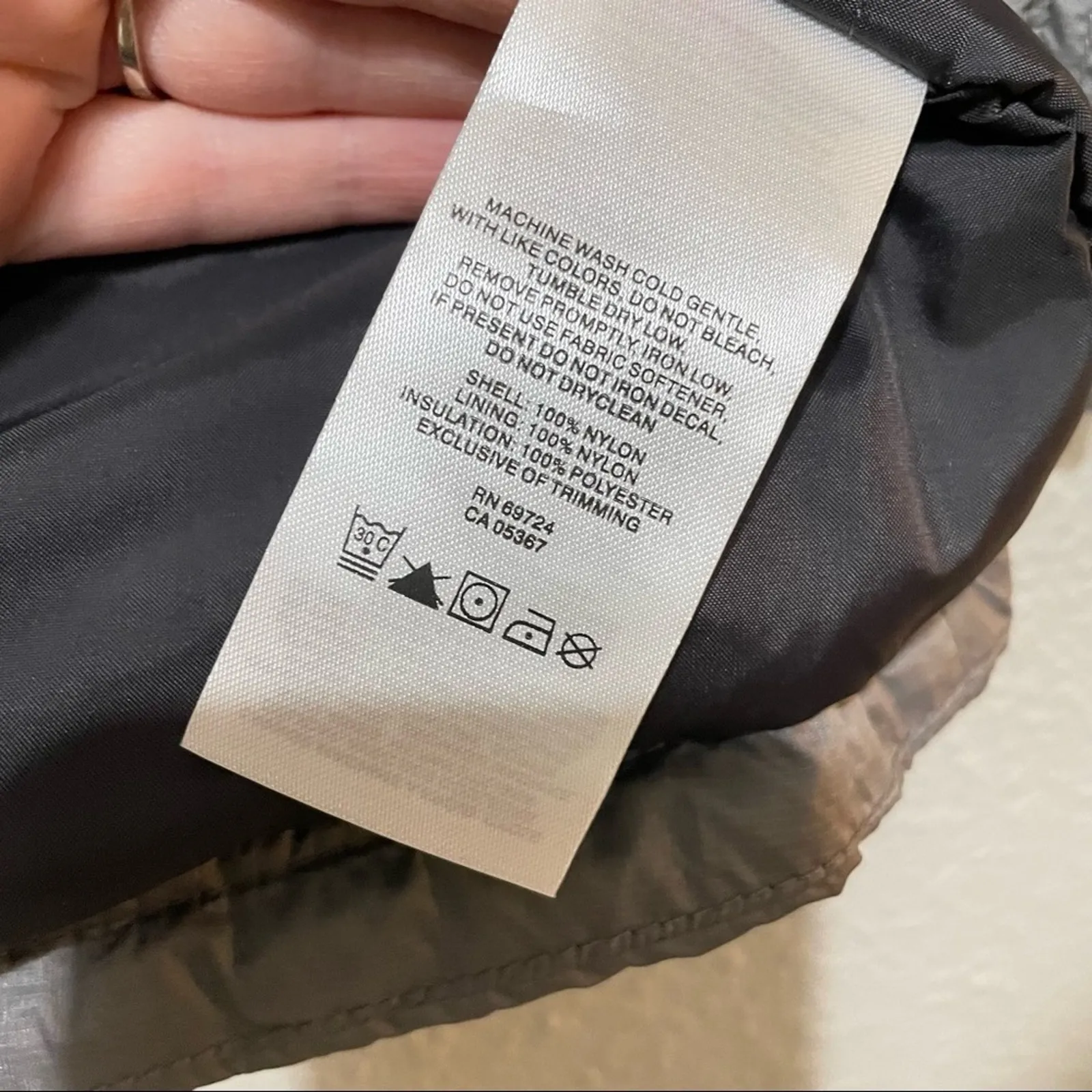 Columbia Grey Water Resistant Full Zip Hooded Vest Womens Xs Gorpcore Hiking - Image 9