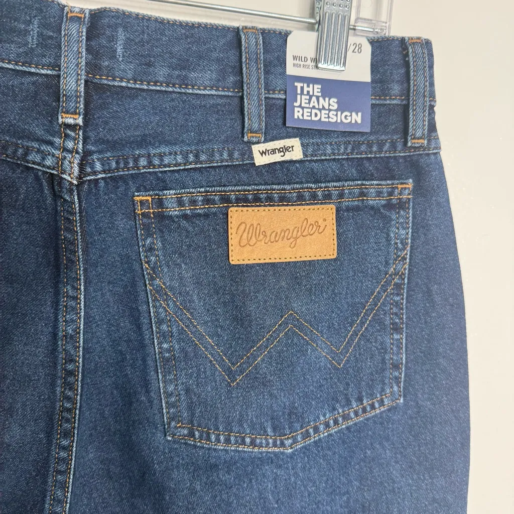NWT‎ Wrangler Wild West 603 Indigood High Rise Straight Blue Wash Size 31 x 28 - Image 5