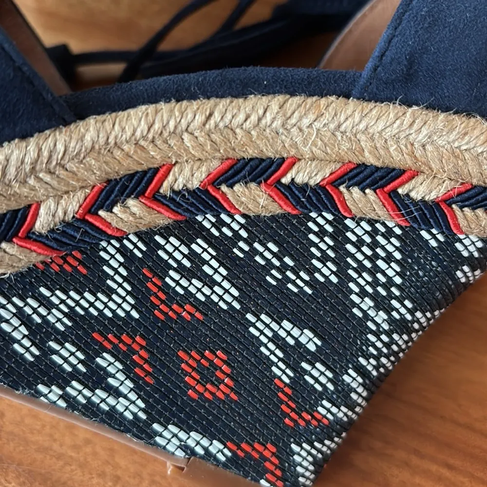 NWOT Cabi wedge heels - Image 7