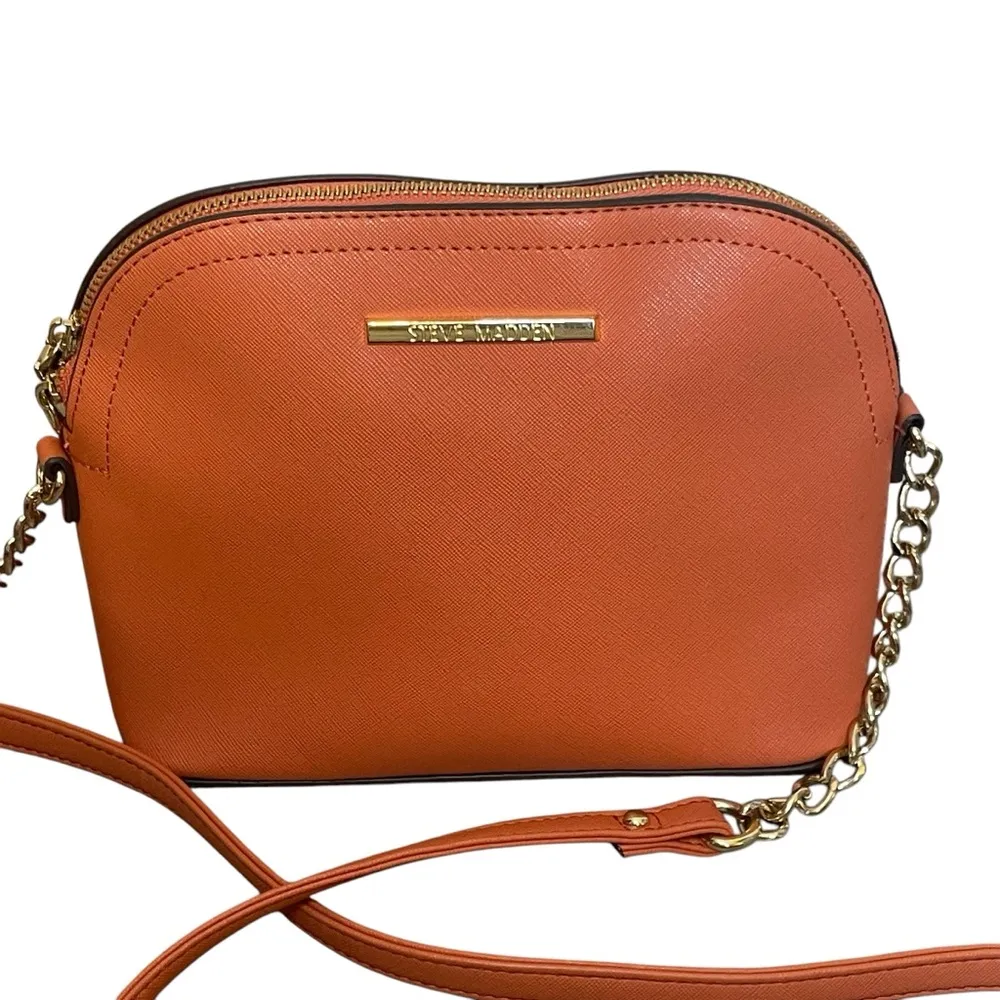 Steve Madden Maggie‎ Dome Crossbody Bag Terracotta Rust Zip Close Faux Leather - Image 2