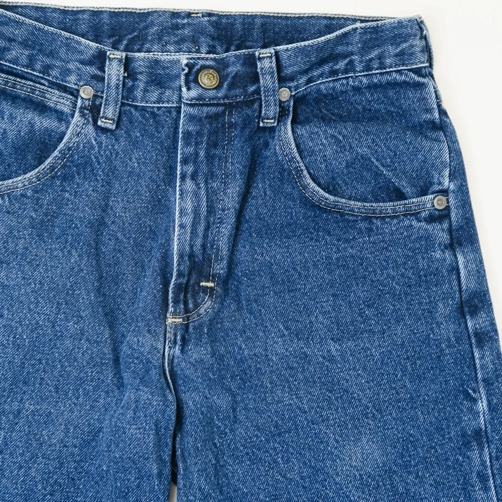 Wrangler Dark Wash Jeans - Image 5