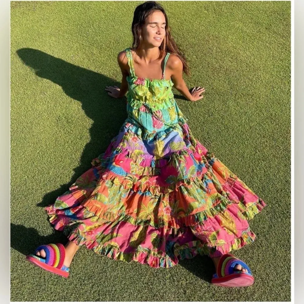 Farm Rio Blue Macaw Crochet Anatomic Slide Sandal - Image 6