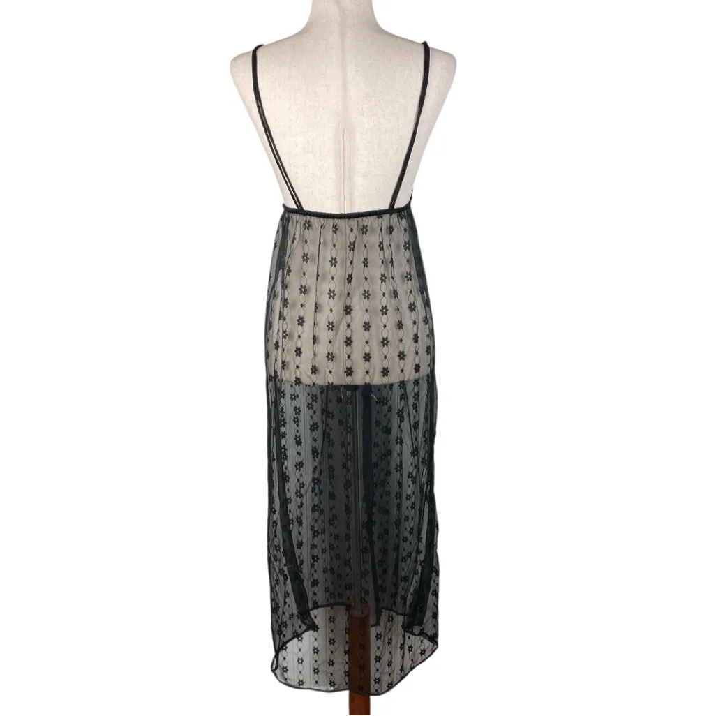 Vintage 1960s Beau Monde Lingerie Black Sheer Floral Long Nightgown Size Small - Image 2