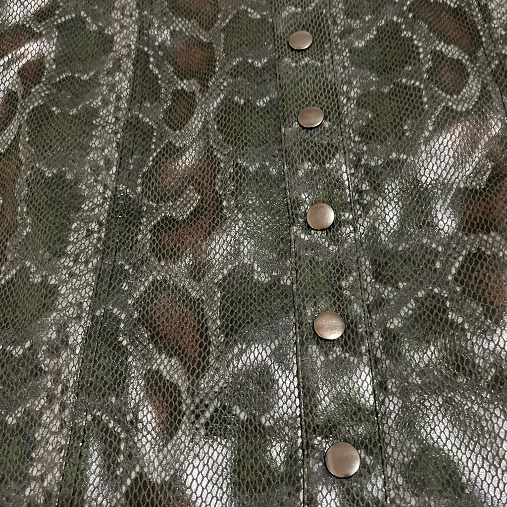 1. State Button-Front Snake Print Mini Skirt Sz 12 NWOT - Image 3