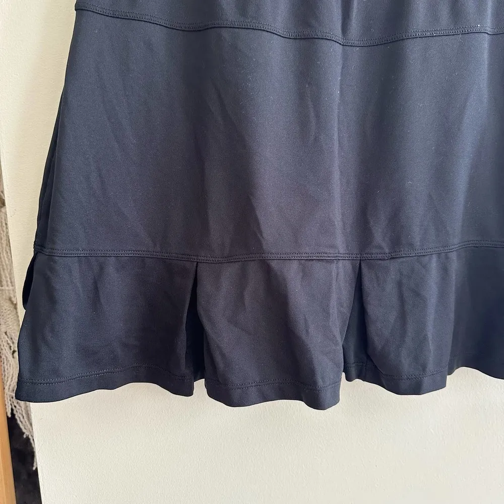 Tail Essential Doral Pleated Skirt in Black Size Large - Image 3