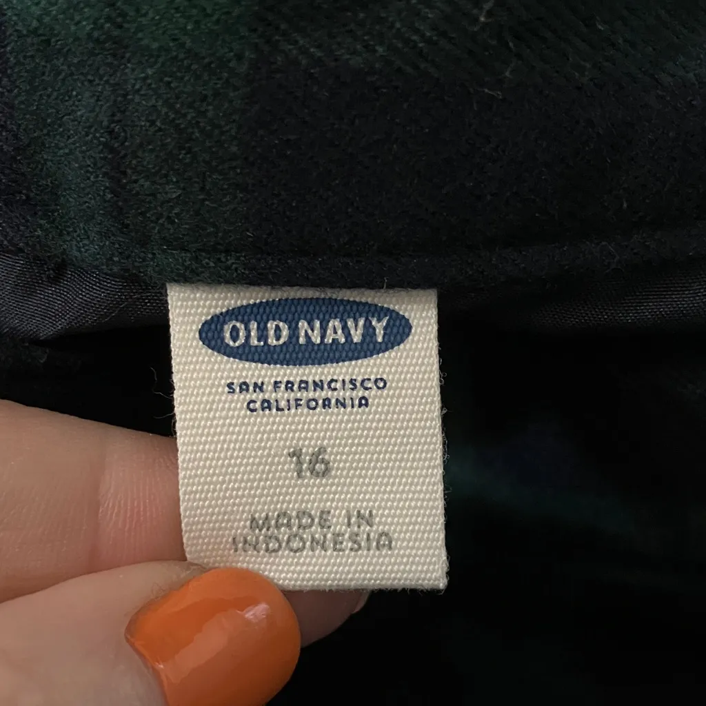 NWT Old Navy Plaid Mini Skirt, Size 16 - Image 5