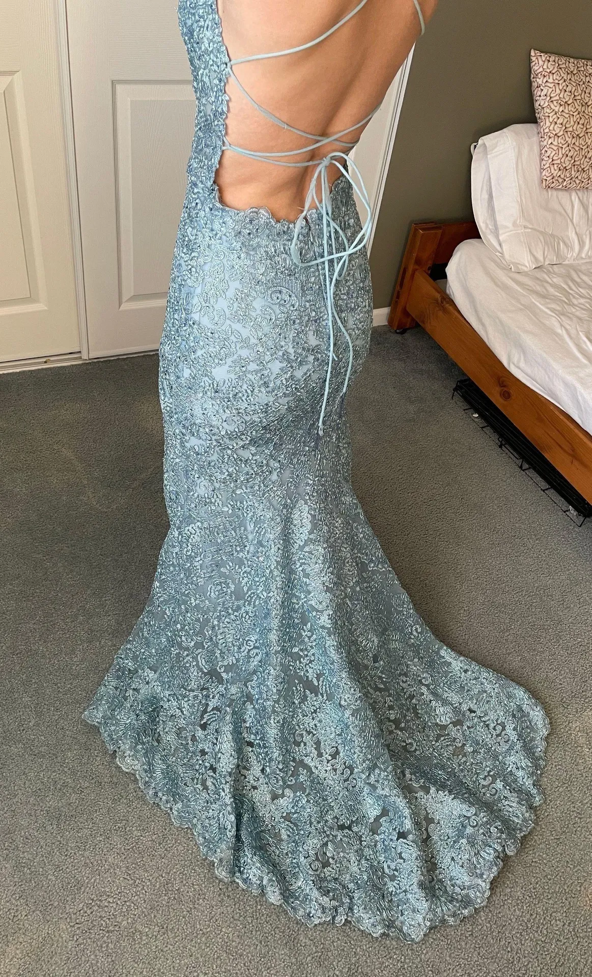 Sheri Hill Prom Dress - Image 4