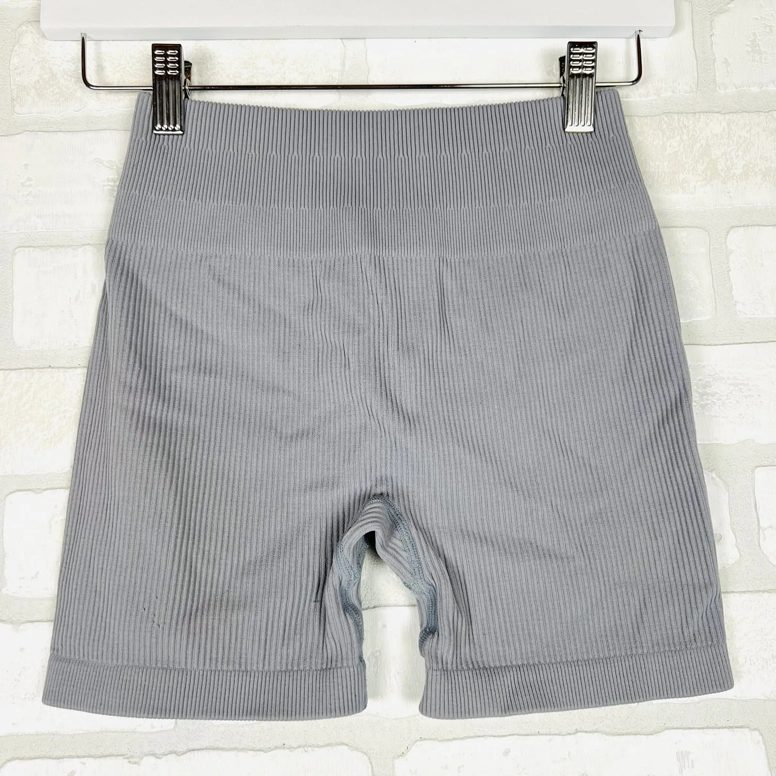 Essential Seamless Ribbed Booty Shorts, Soft‎ Gray, Size Medium, Compressing Gray - Image 5