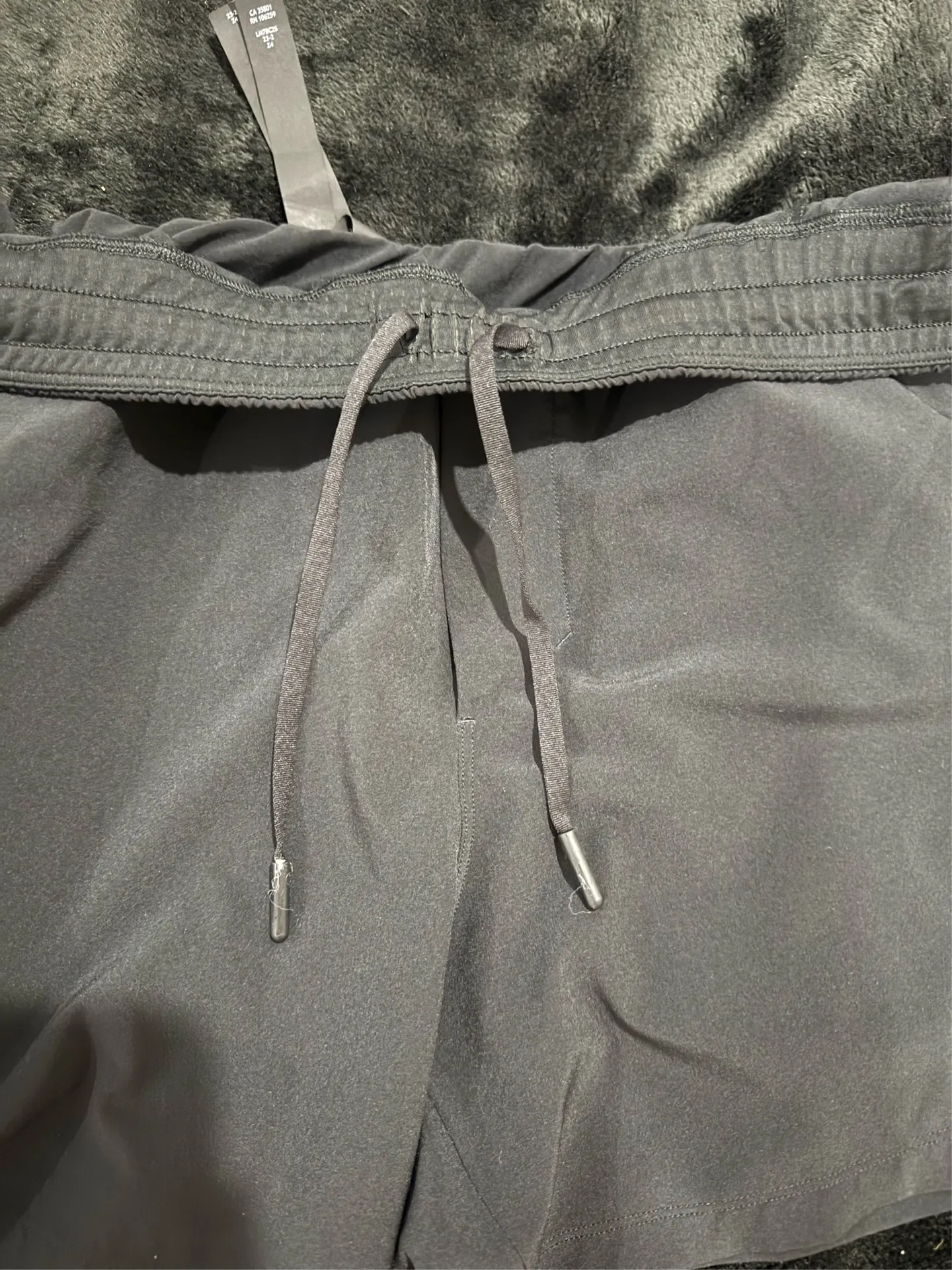 Men’s Lululemon Shorts - Image 5