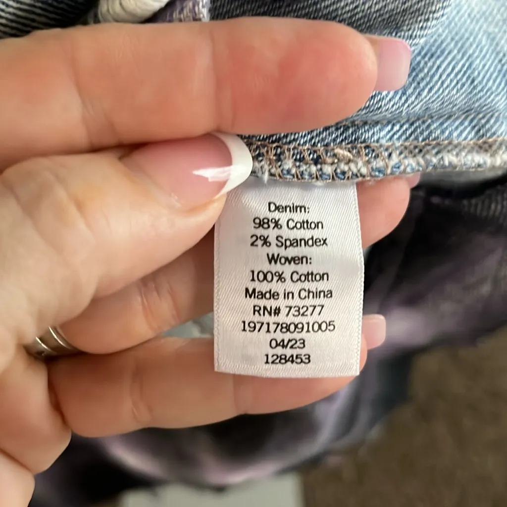 Juniors' SO® Contrast Flannel Plaid Denim Jacket - Image 4