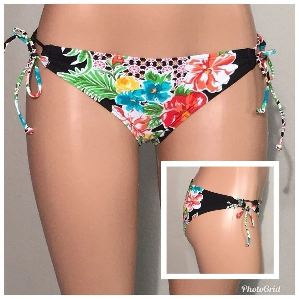 Bikini Lab floral bottoms. New - Image 2
