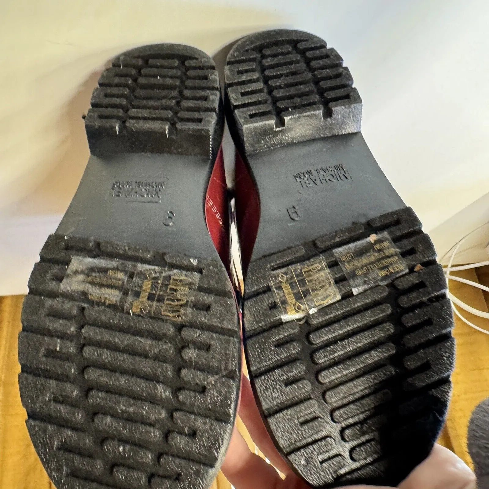 Michael Kors Tavie Burgundy Patent Lace-Up Rain Boots Womens 9 Combat Style - Image 10