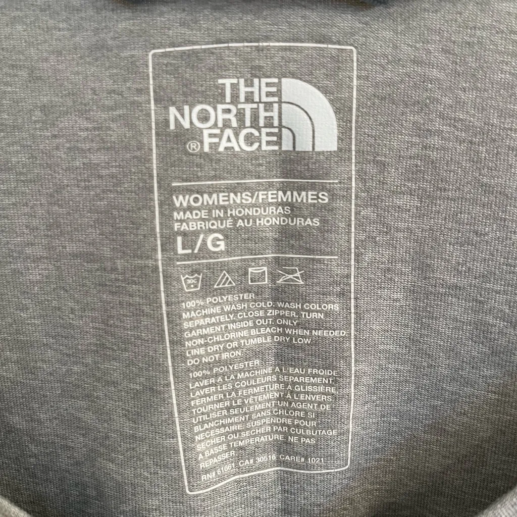 The North Face Wander Long-Sleeve Shirt Grey V Neck Large Woman’s - Image 2