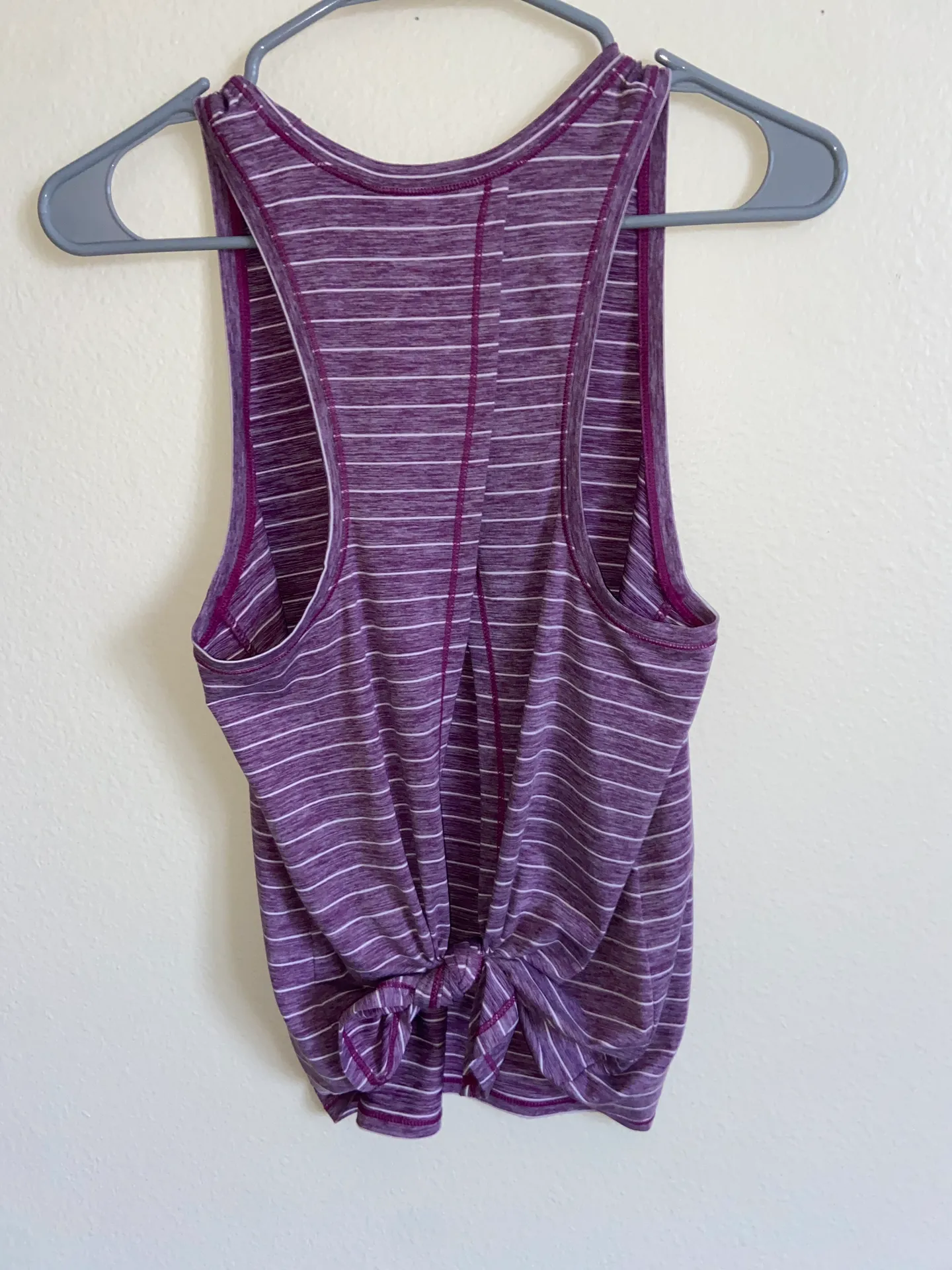 Fit Athletic Tank Top - Image 3