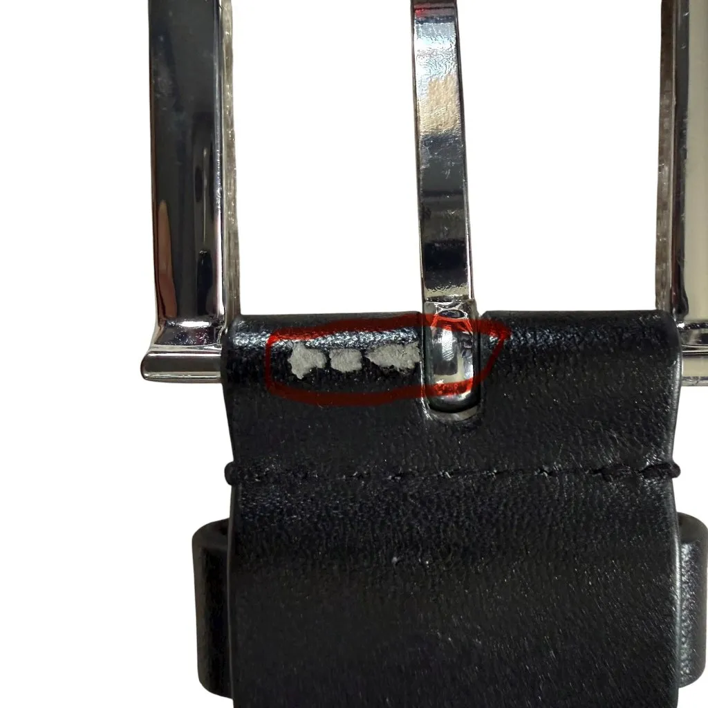 Under Armour black stretchy adjustable belt with silver buckle white logo - Image 7