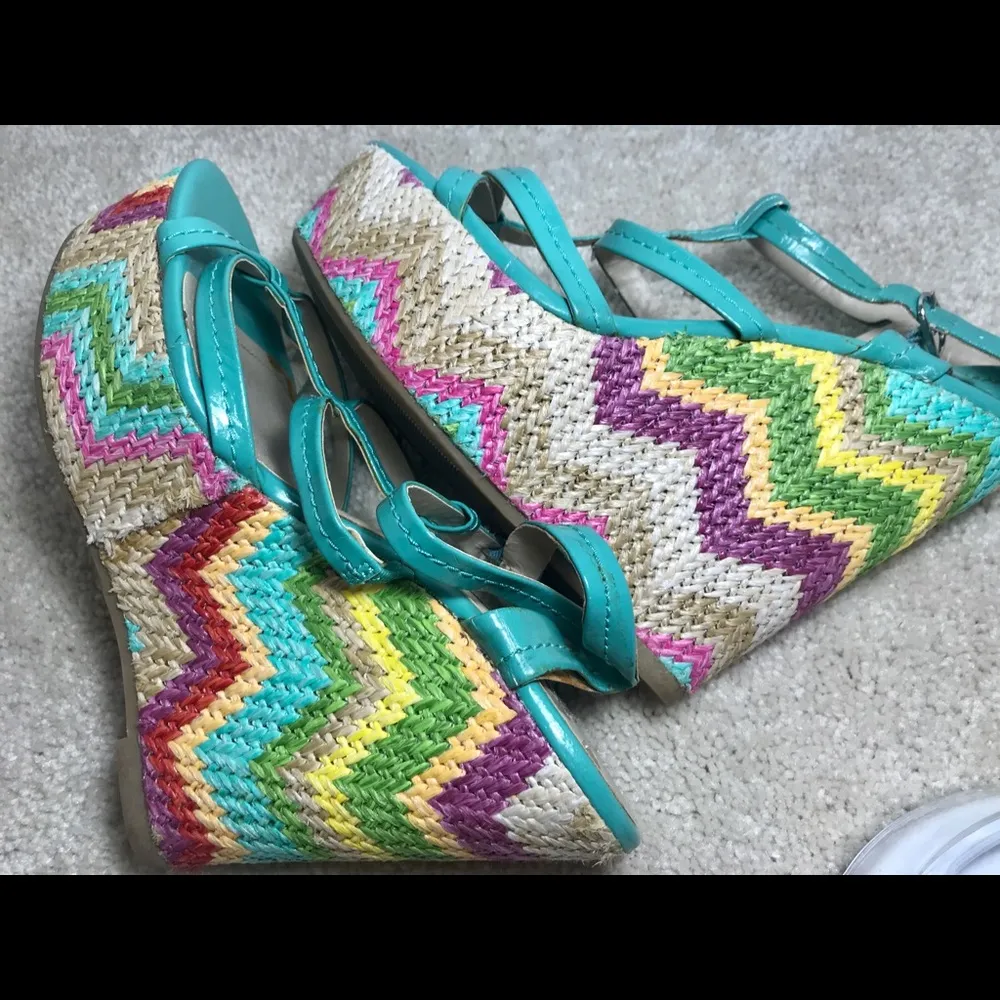 Maddi Teal Multicolor Platform Wedge Sandals - Image 8
