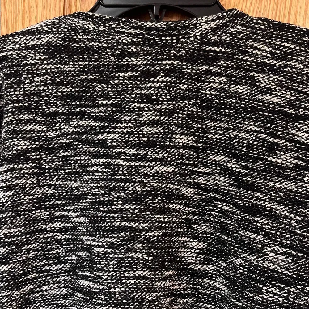 Madewell Asymmetrical Button-Shoulder Wide Sleeve Sweater in True Black Sz Small - Image 12