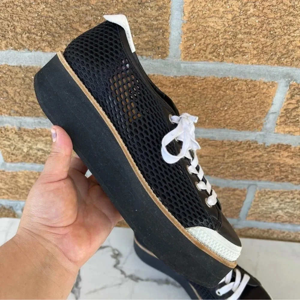 Flamingos Black Tatum / White Mesh
Platform size 39/9 - Image 2