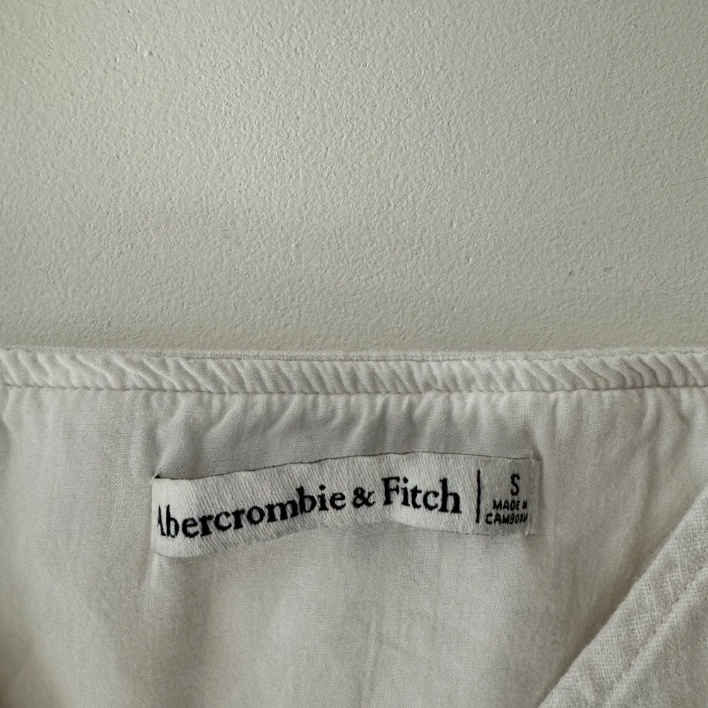 Abercrombie & Fitch White Linen Dress Adjustable Shoulder Ties - Image 6