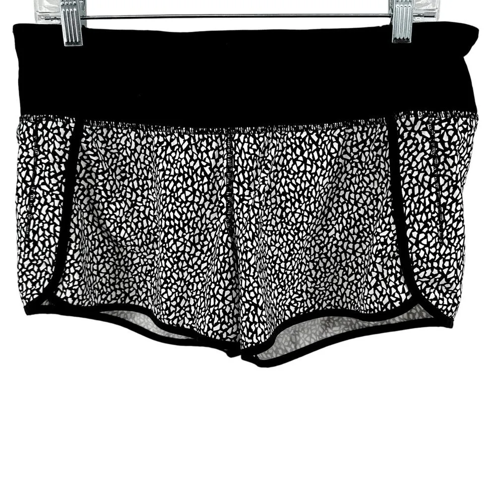 Lululemon Run Times Short 4" Swift Ultra Lycra Luxtreme Miss Mosaic Black 8 - Image 2