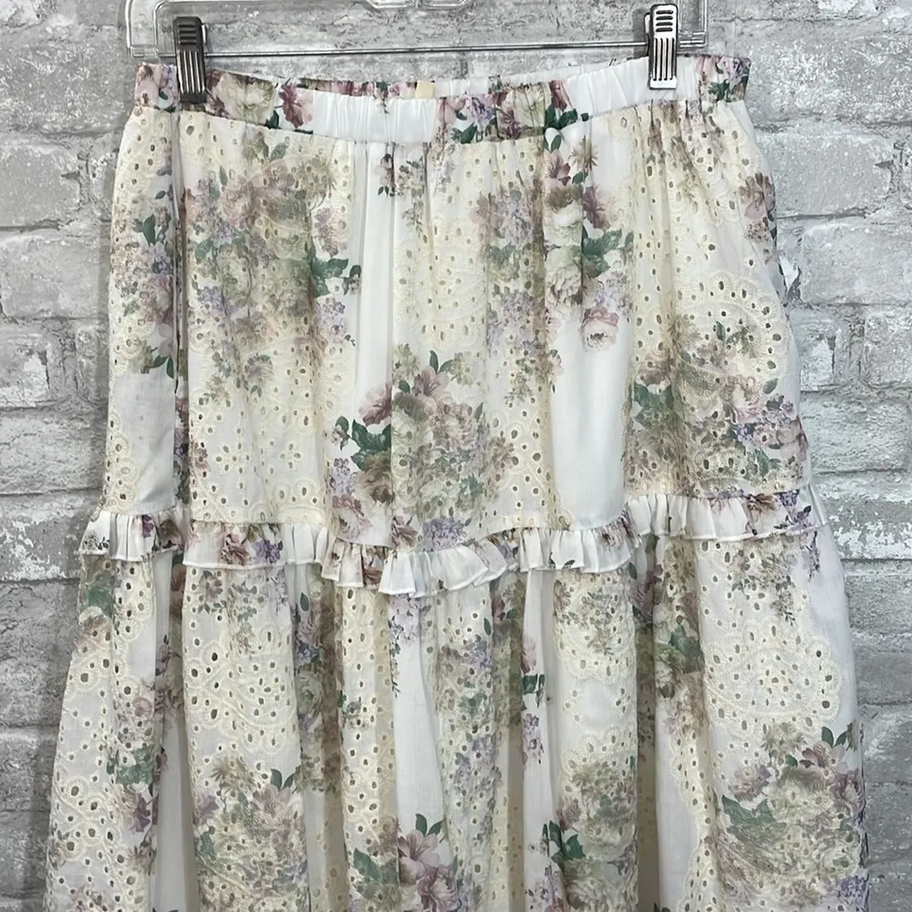 Solitaire Floral Tiered Ruffle Skirt - Image 2